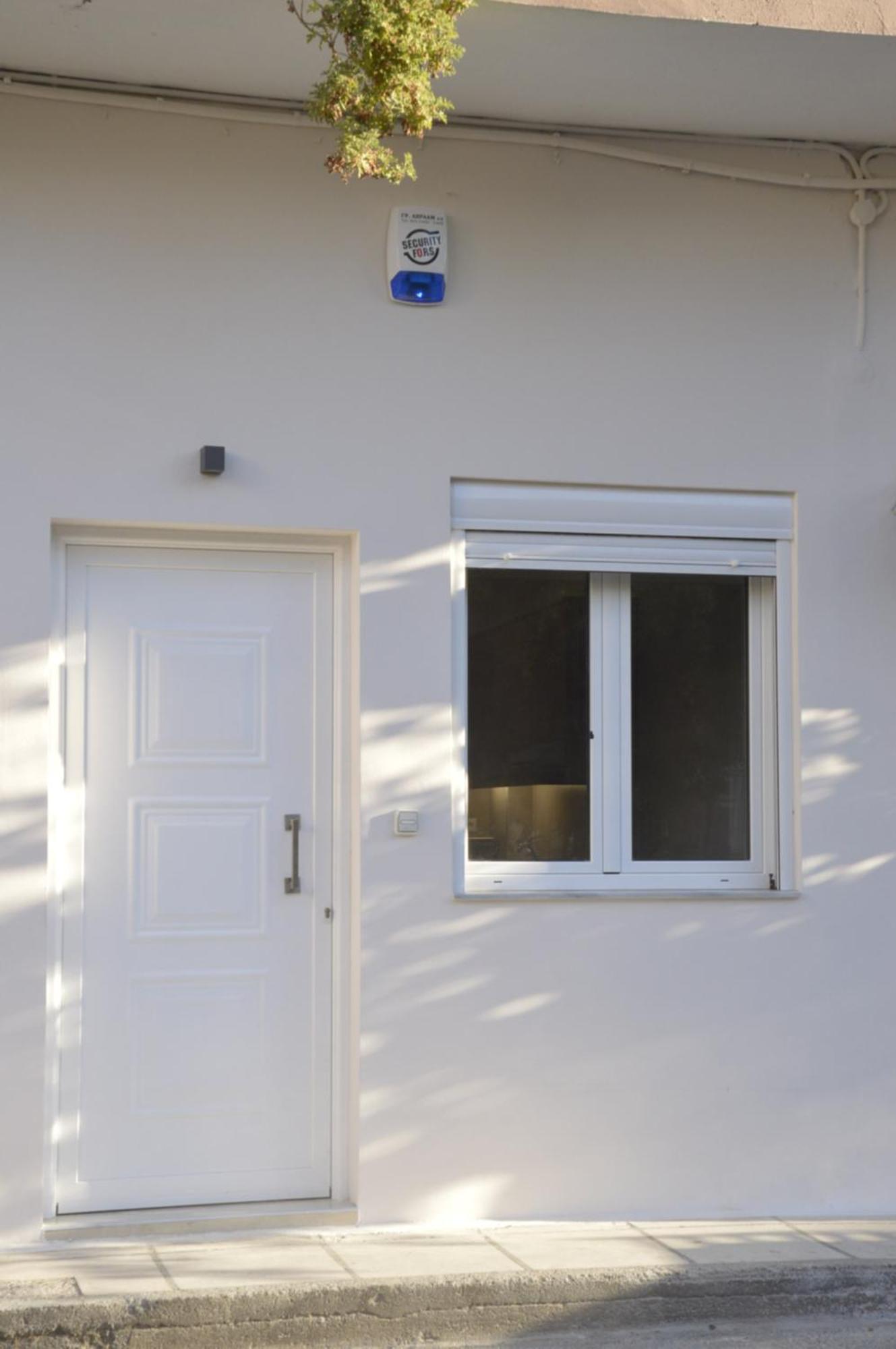 Neon Apartment, Modern, High Quality, Central Apt, Heraklion City מראה חיצוני תמונה