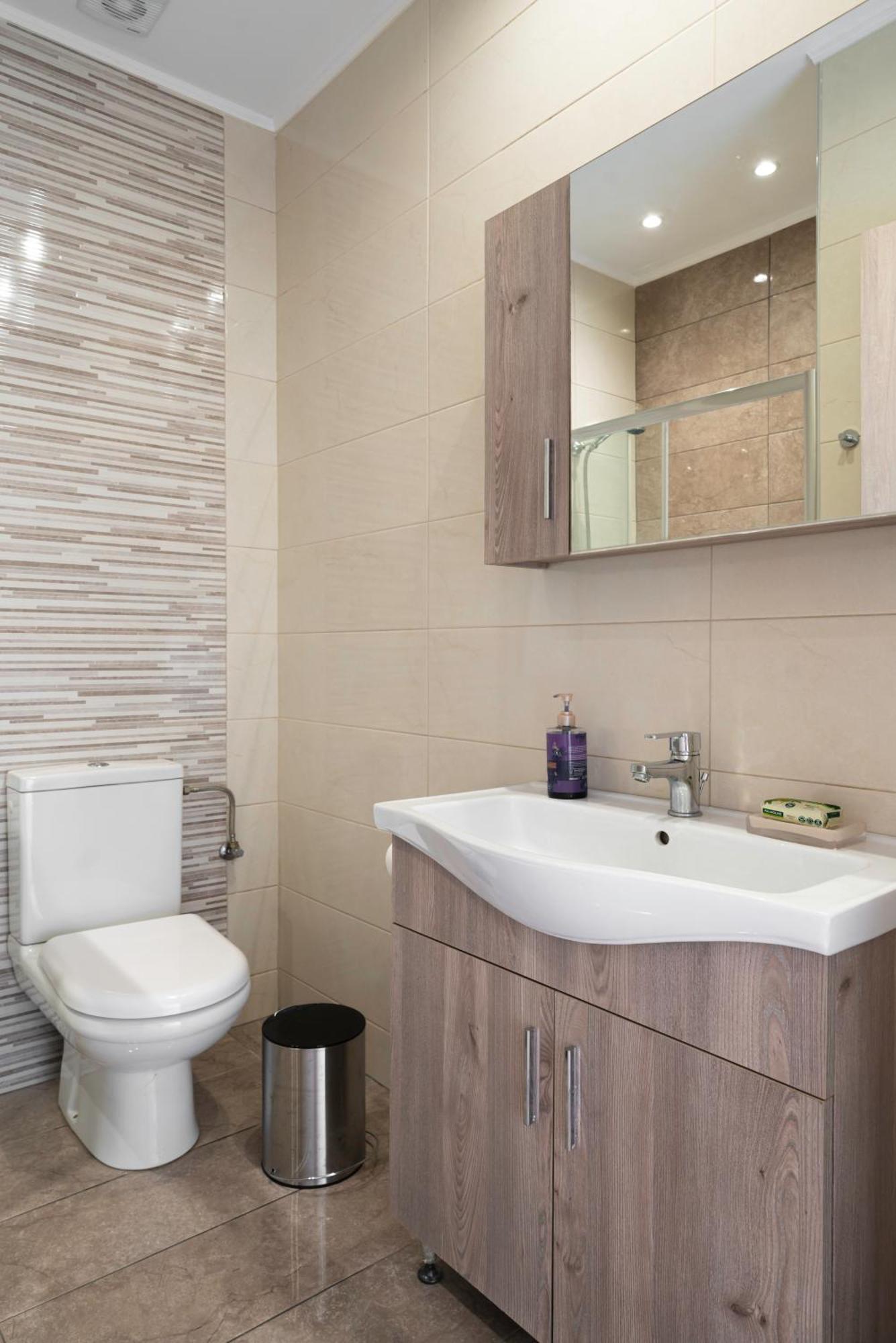 Neon Apartment, Modern, High Quality, Central Apt, Heraklion City מראה חיצוני תמונה