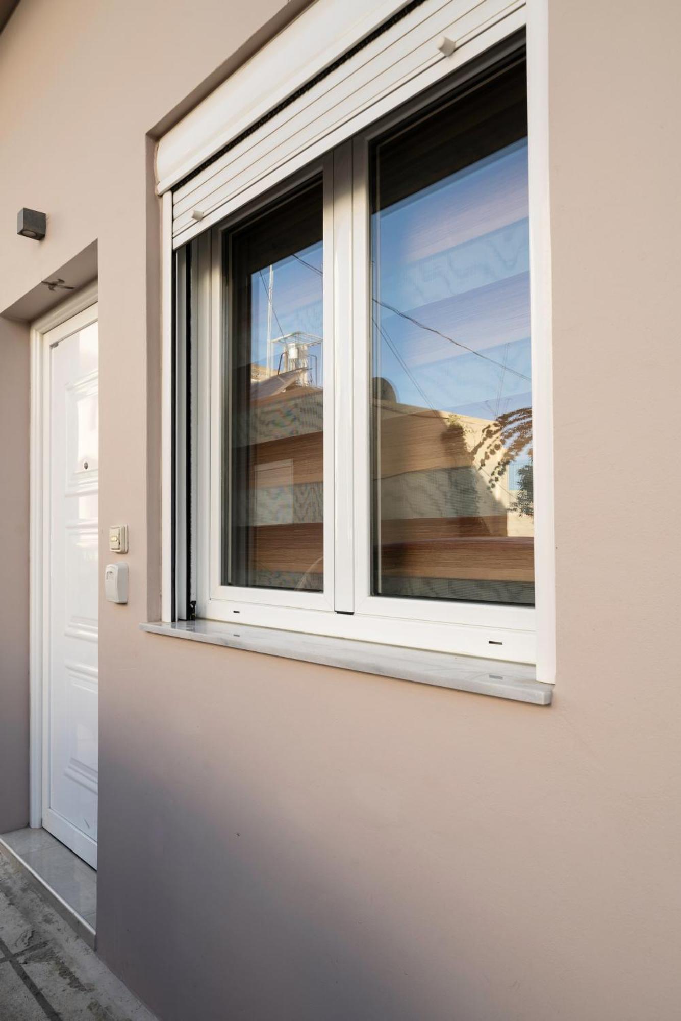 Neon Apartment, Modern, High Quality, Central Apt, Heraklion City מראה חיצוני תמונה