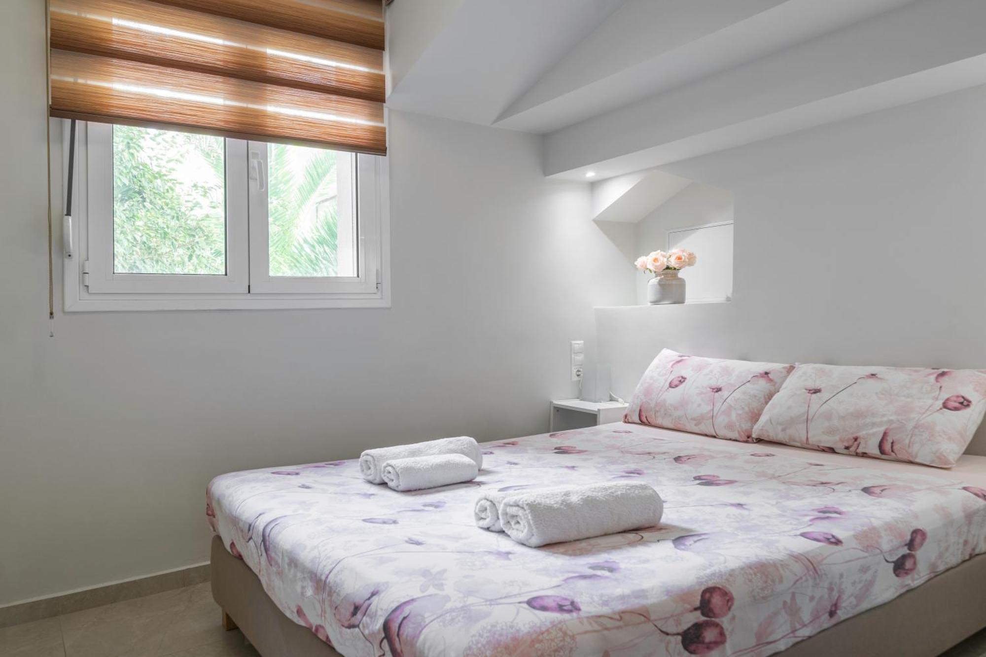 Neon Apartment, Modern, High Quality, Central Apt, Heraklion City מראה חיצוני תמונה